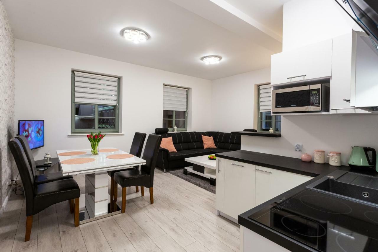 Apartament Rynek Sienny 1 Szczecin Buitenkant foto